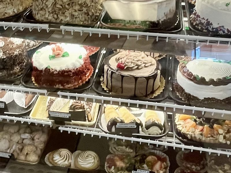 My Daddy's Italian Bakery & Café interior